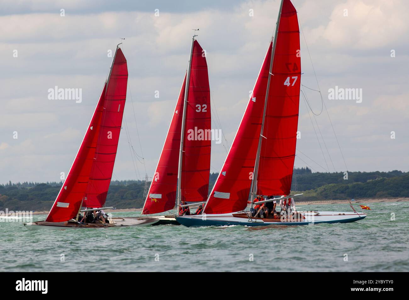 Bem Racing Bembridge Redwing class yachts racing in Cowes Week 2022 Stock Photo ...