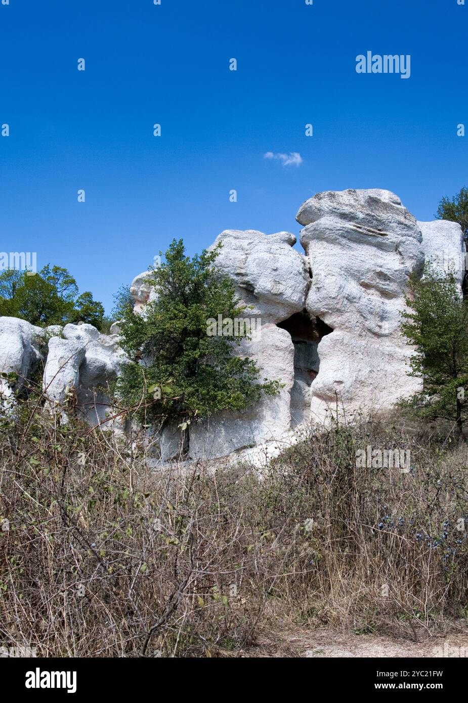 Bride Formations Rocks The most recognizable rock formation hi-res stock photography and ...