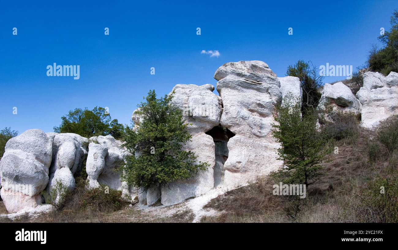 Bride Formations Rocks The most recognizable rock formation hi-res stock photography and ...