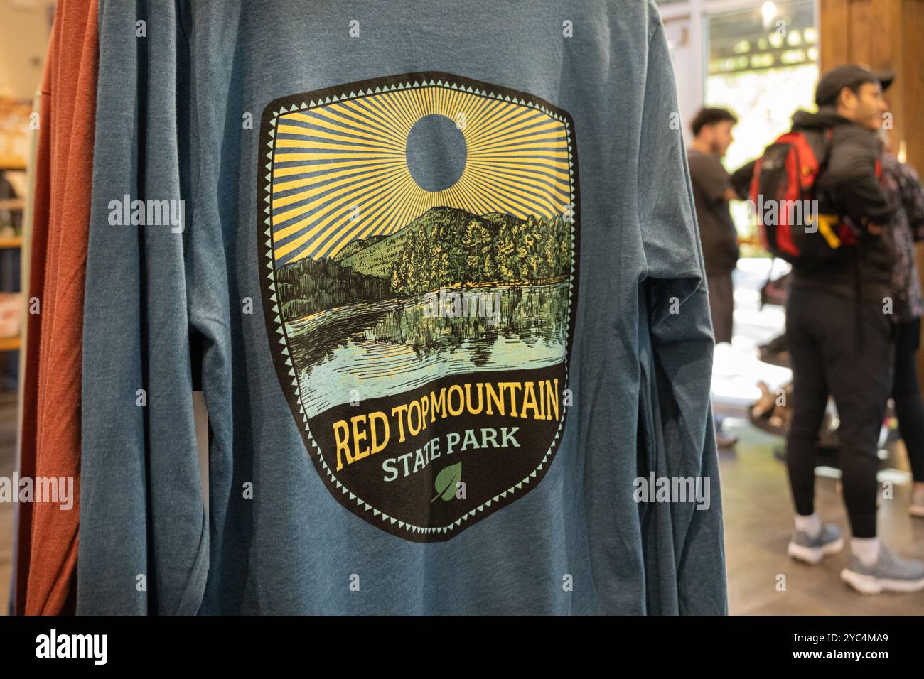 Red Top Mountain State Park t-shirts at the park's Visitor Center on Lake Allatoona in Cartersville, Georgia. (USA) Stock Photo