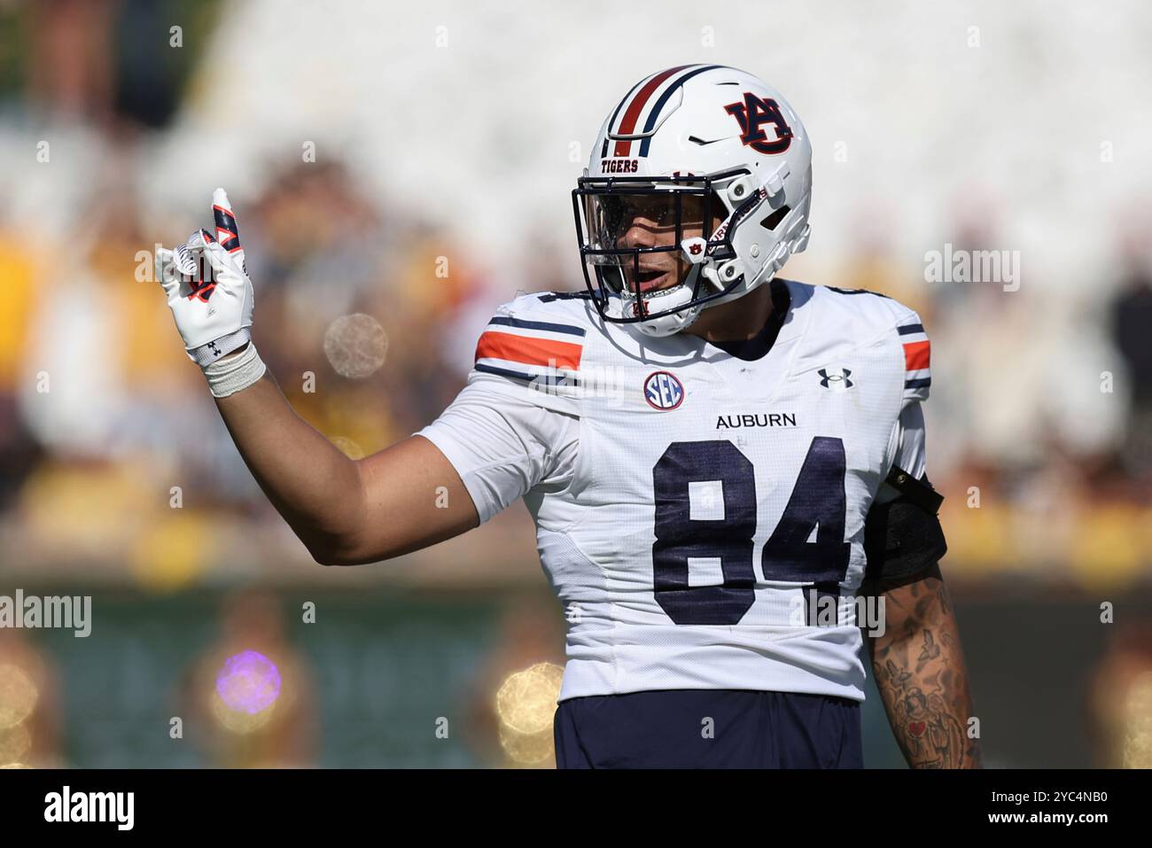 COLUMBIA, MO - OCTOBER 19: Auburn Tigers tight end Micah Riley (84) in ...