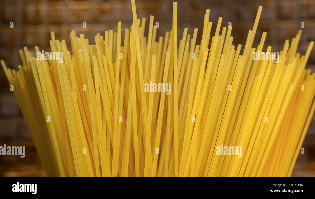 Hard Spaghetti Spaghetti pattern hi-res stock photography and images - Alamy