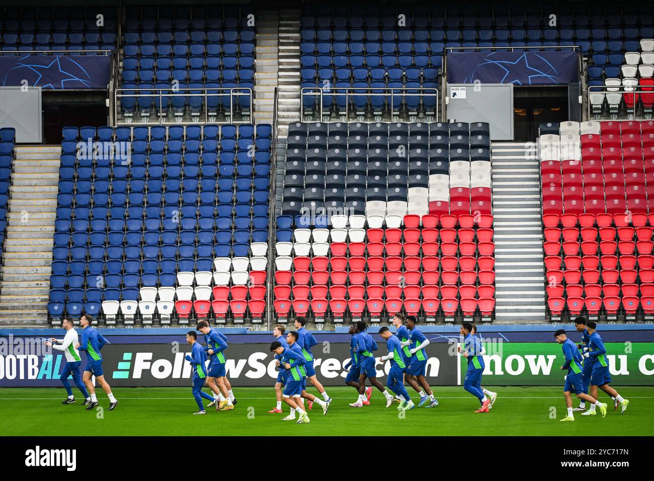 Fan Reactions and Stadium Atmosphere