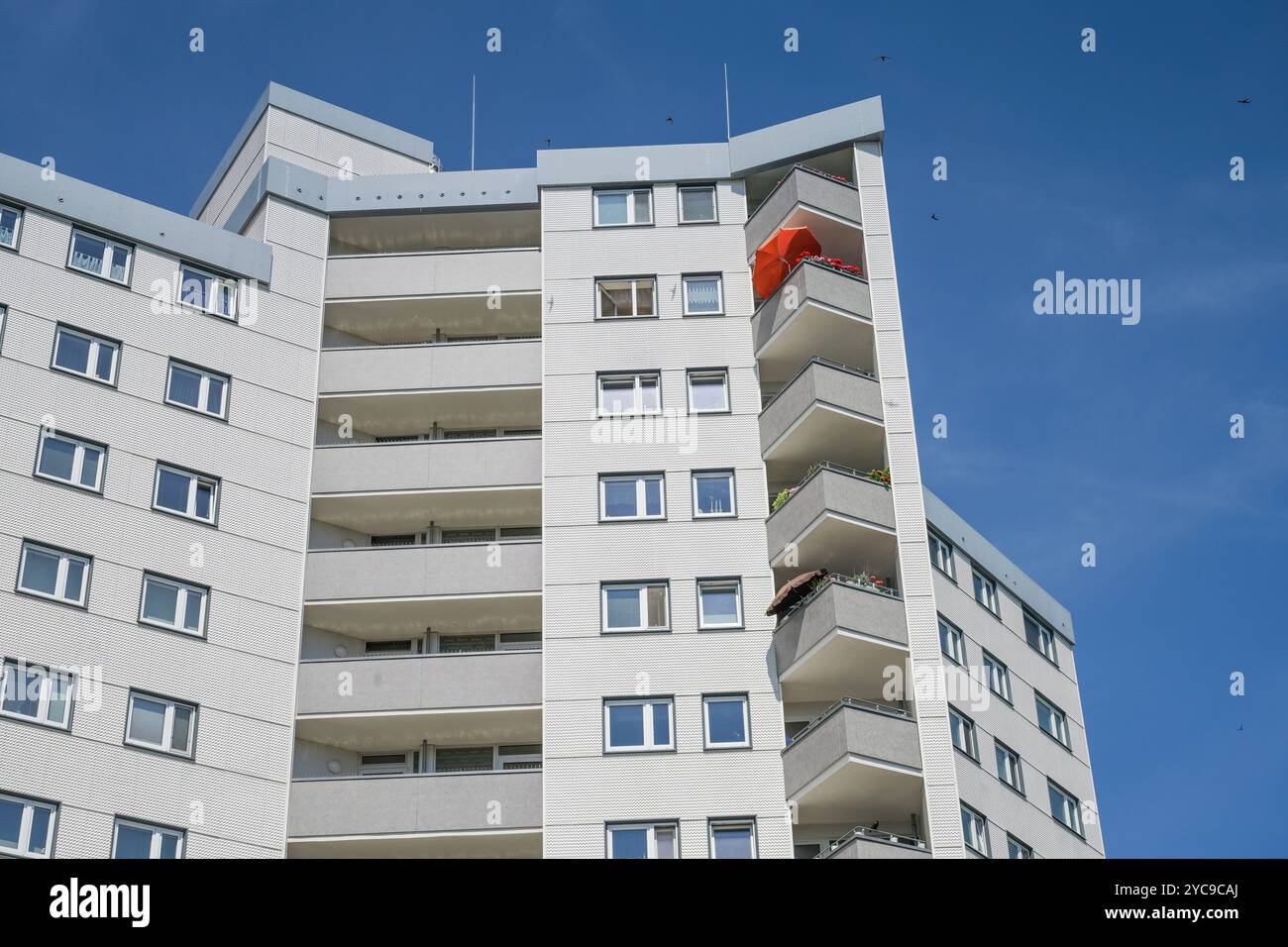 High-rise building on Lake Tegel, Wilkestraße, Tegel, Reinickendorf ...