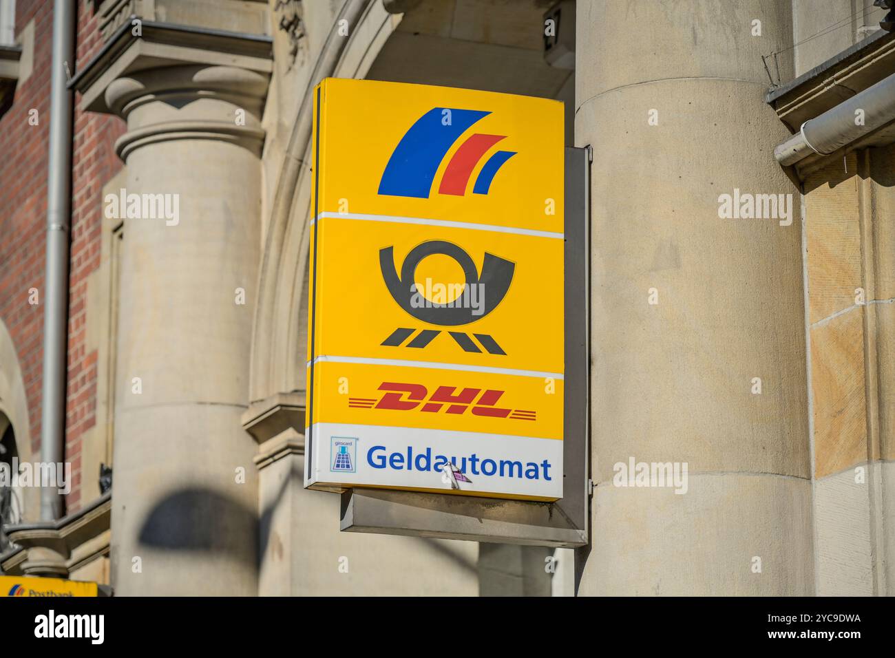 Berlin germany deutsche post dhl hi-res stock photography and images - Page  2 - Alamy