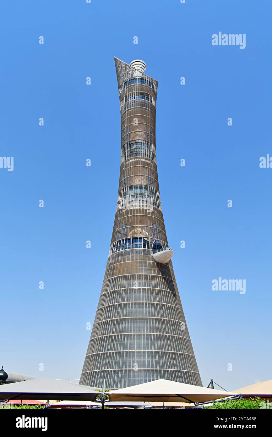 300 meters tall hi-res stock photography and images - Alamy