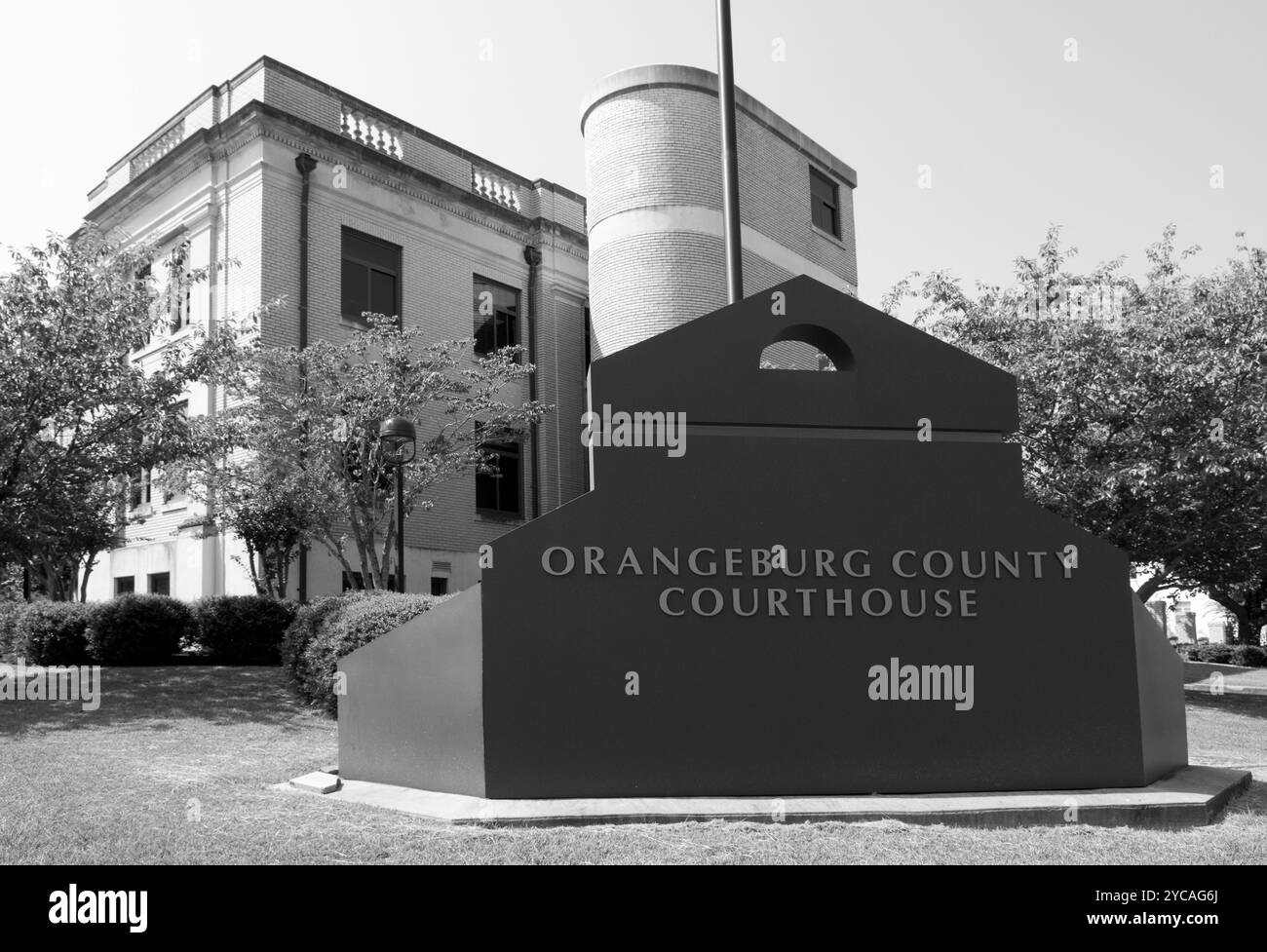 Exterior view of Orangeburg County Courthouse sign and building in ...