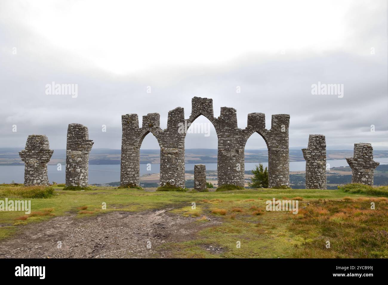 The Fyrish Monument is a monument built in 1782 on top of Fyrish Hill in Evanton, near Alness, overlooking the Cromarty Firth, Easter Ross, Scotland Stock Photo