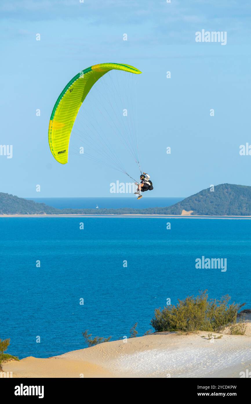Aerial flying over park beach hi-res stock photography and images - Alamy