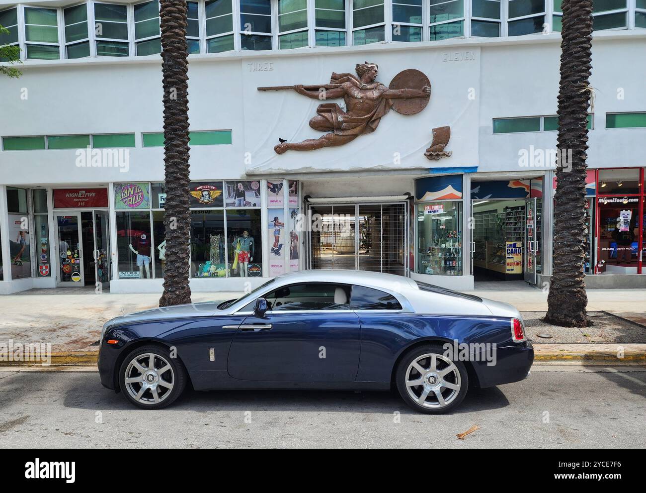 Miami Beach, Florida USA - June 8, 2024: 2014 Rolls-Royce Wraith luxury ...