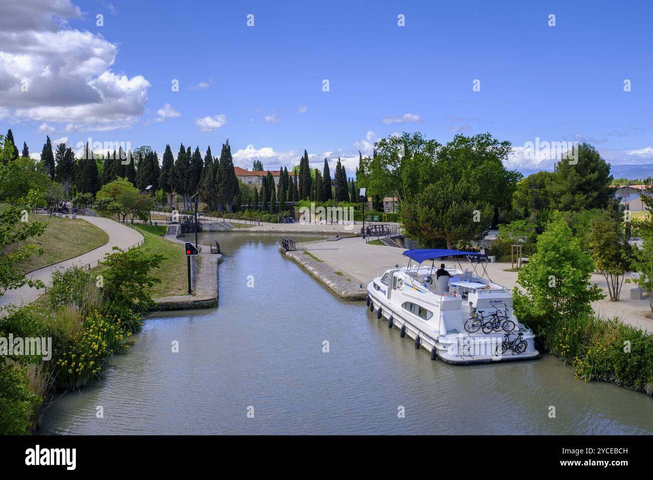 Fonseranes lock stairs, Echelle d'Ecluses de Fonseranes, Neuf Ecluses, Canal du Midi, Beziers, Herault, Languedoc-Roussillon, France, Europe Stock Photo