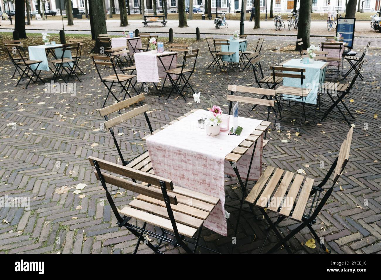 Old fashioned cafe in hi-res stock photography and images - Alamy