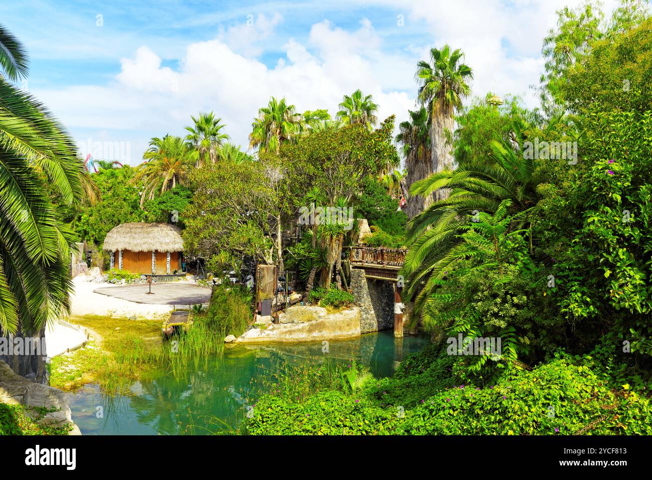 Beautiful landscape humid tropical hi-res stock photography and images ...