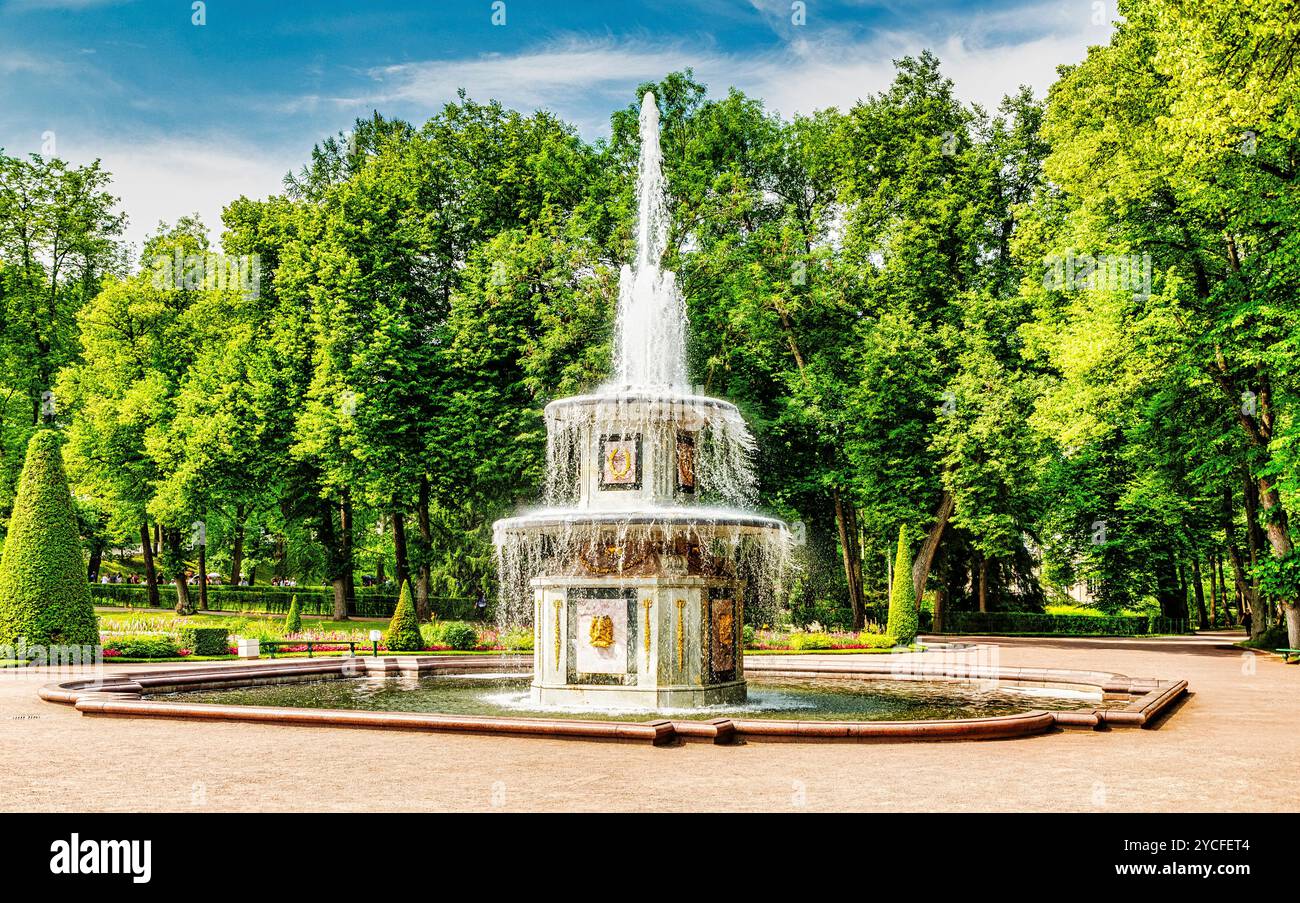 Russland, Sankt Petersburg, Peterhof Palace, Fountain, Roman Fountain Stock Photo