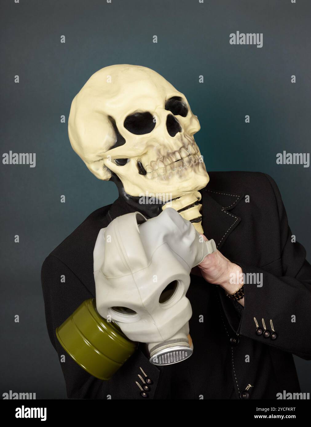 Man puts on suit jacket hi-res stock photography and images - Alamy