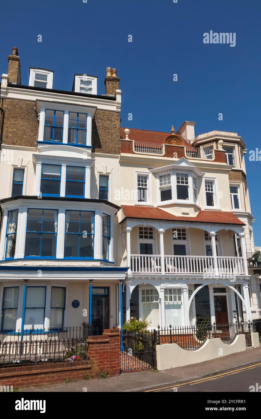 Kent terrace hi-res stock photography and images - Alamy