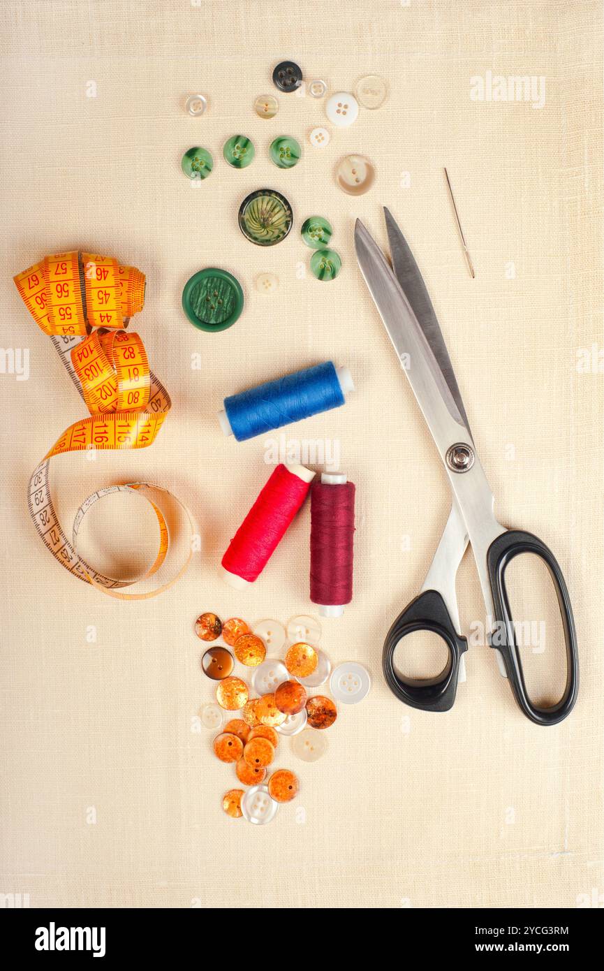 Thread Composition Composition sewing thread spools hi-res stock photography and images ...