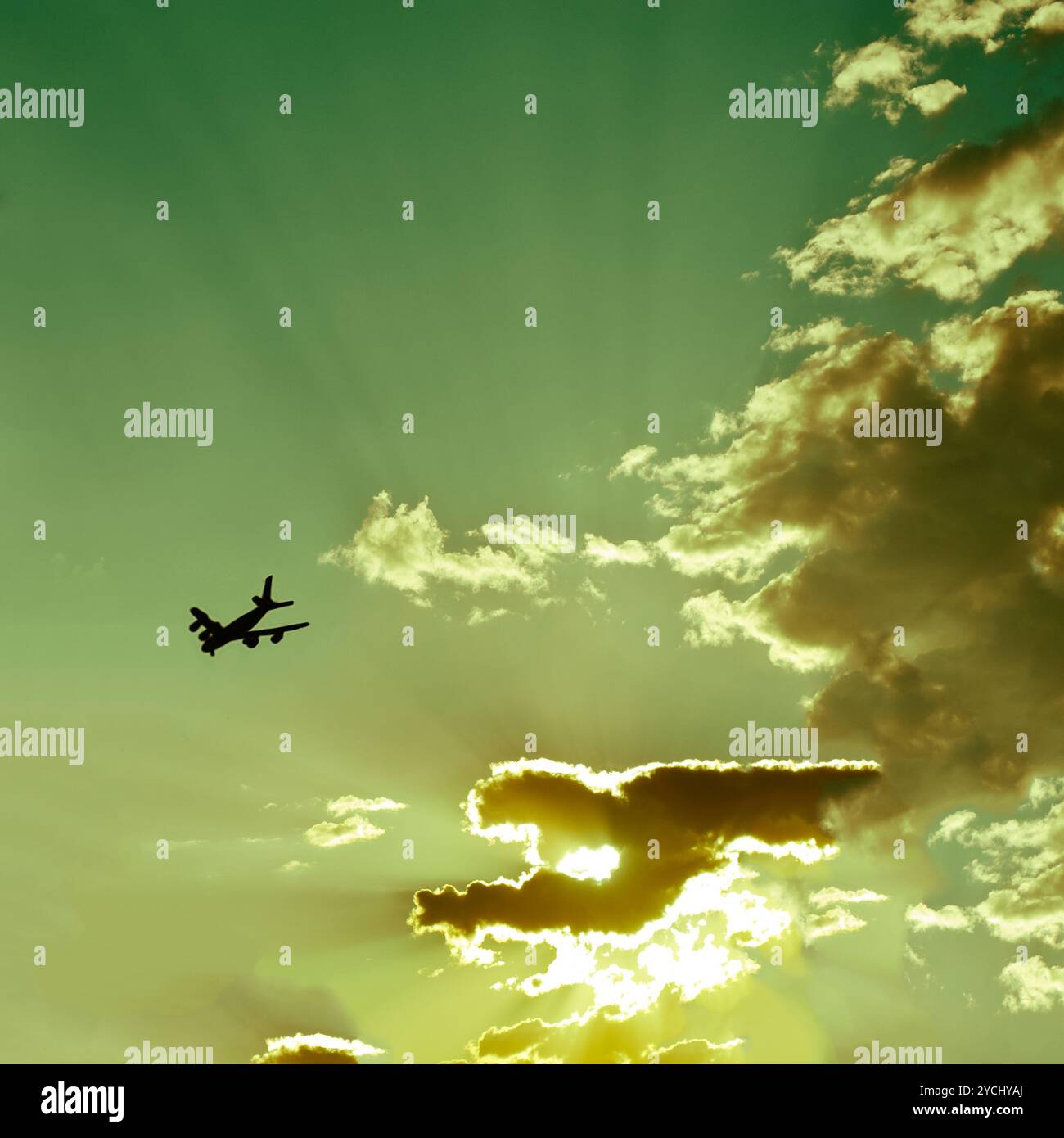 Airplane in beautiful sunset hi-res stock photography and images - Alamy