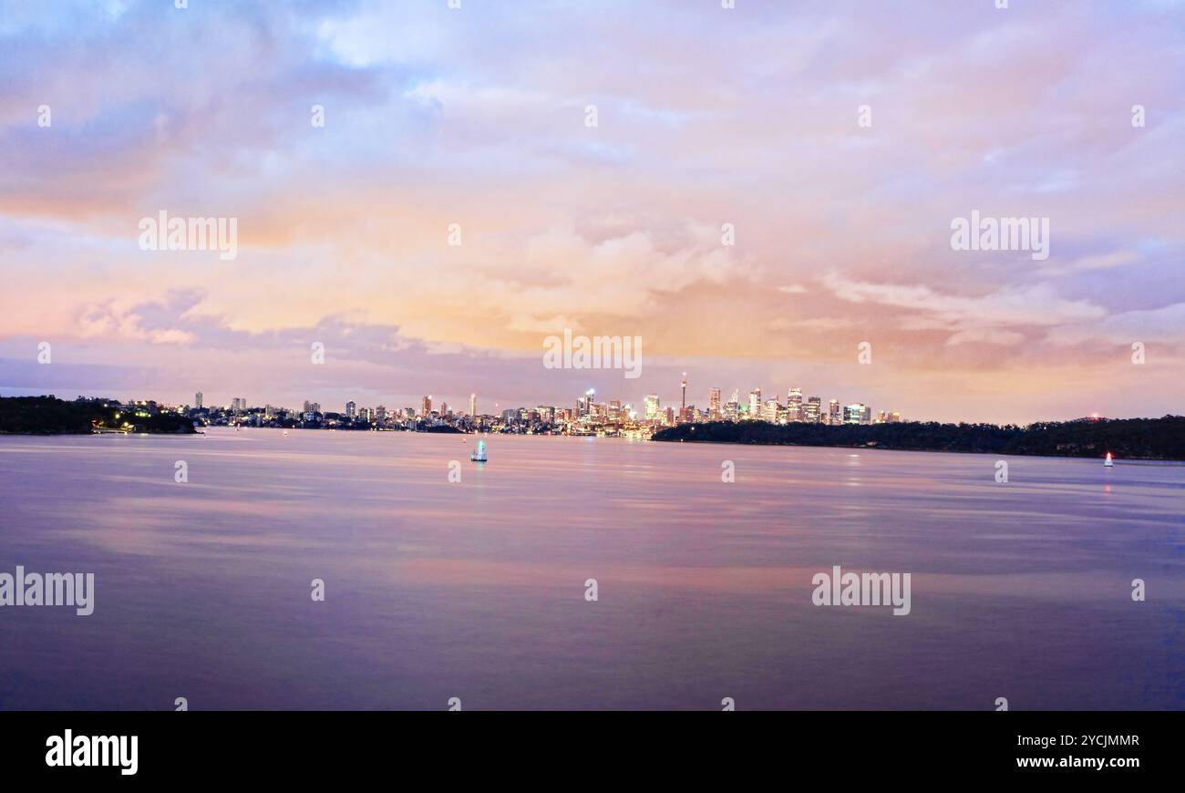 Sydney city skyline dawn hi-res stock photography and images - Alamy