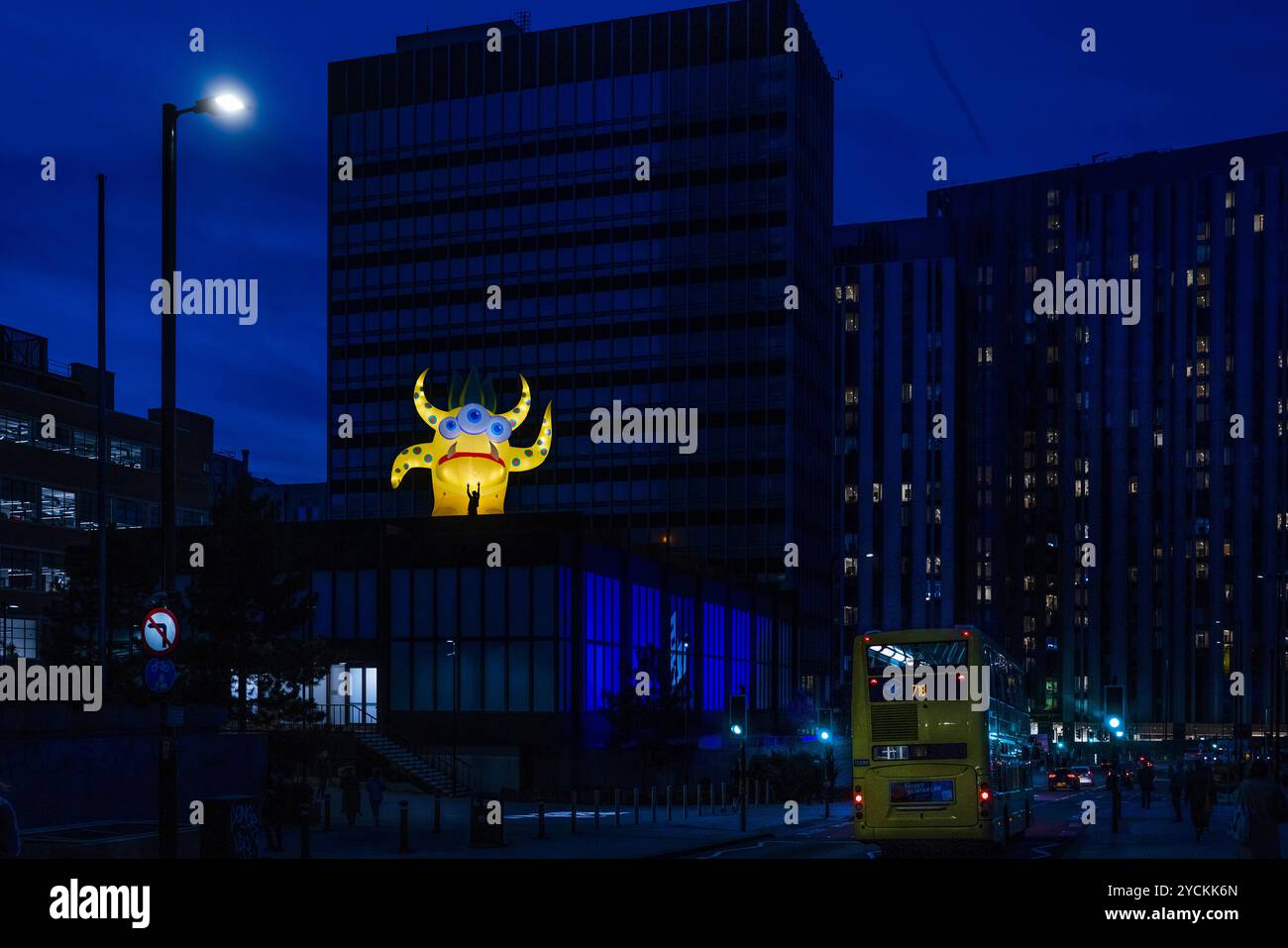 St Rigger Monster EDITORIAL USE ONLY Rigger Ian 'cookie' Brooks installs the Wailor Swift ...