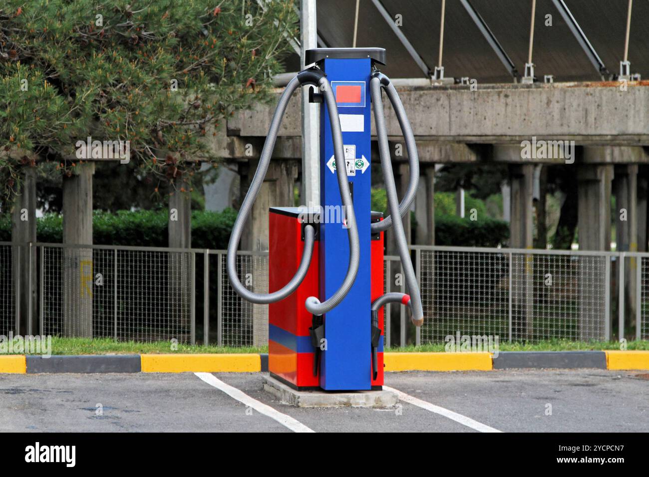 Gas station vacuum Stock Photo Alamy
