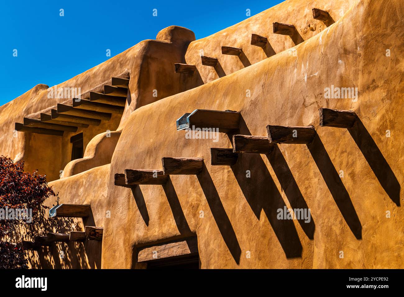 Modern native american art hi-res stock photography and images - Alamy