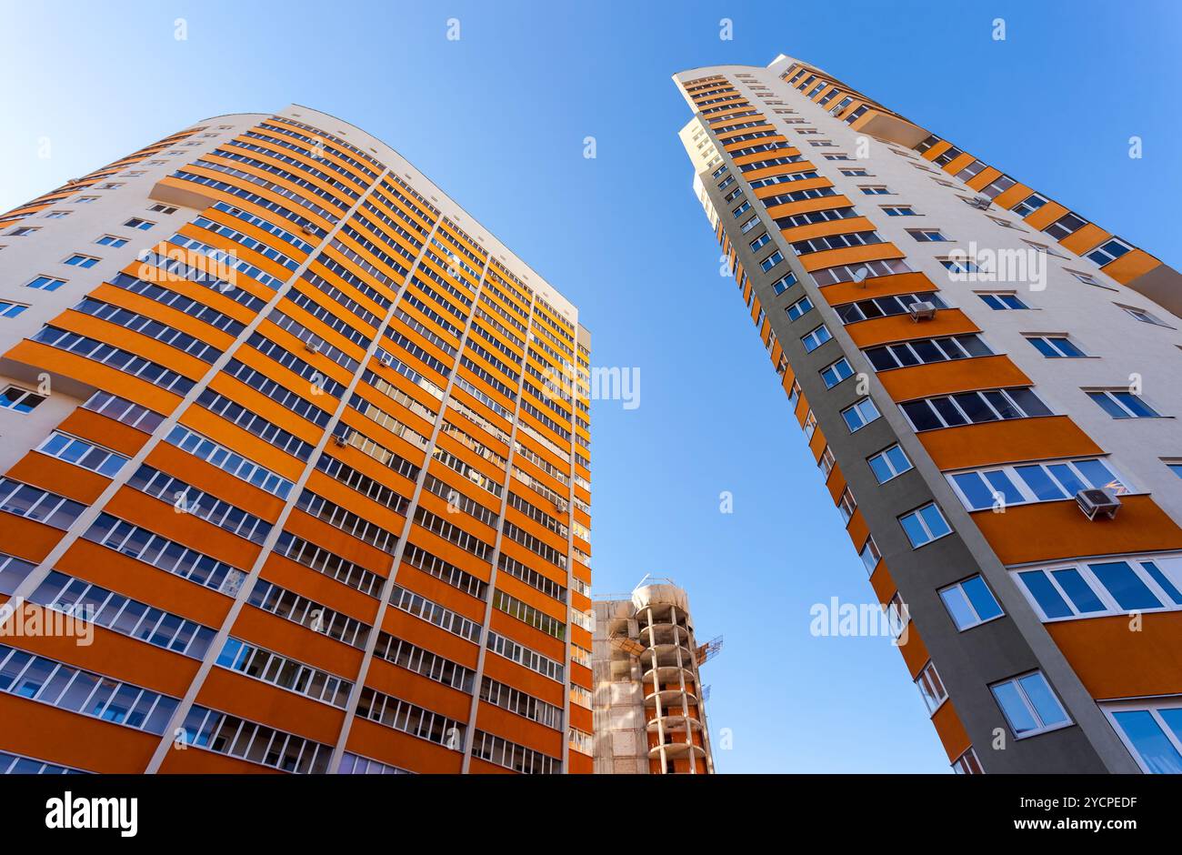 Many tall buildings hi-res stock photography and images - Alamy