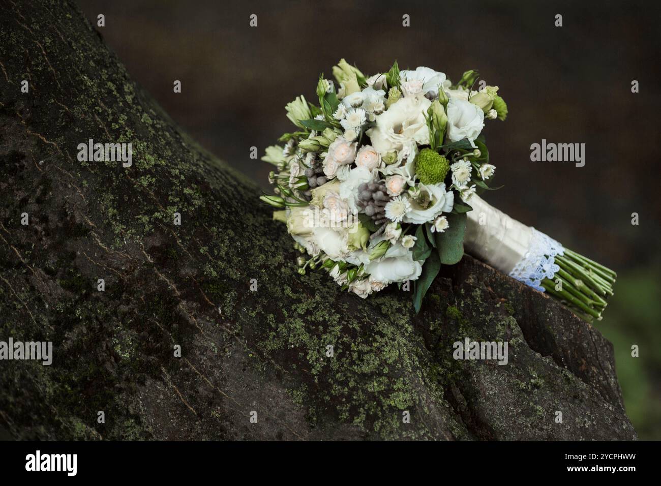 Perfect bouquet hi-res stock photography and images - Alamy