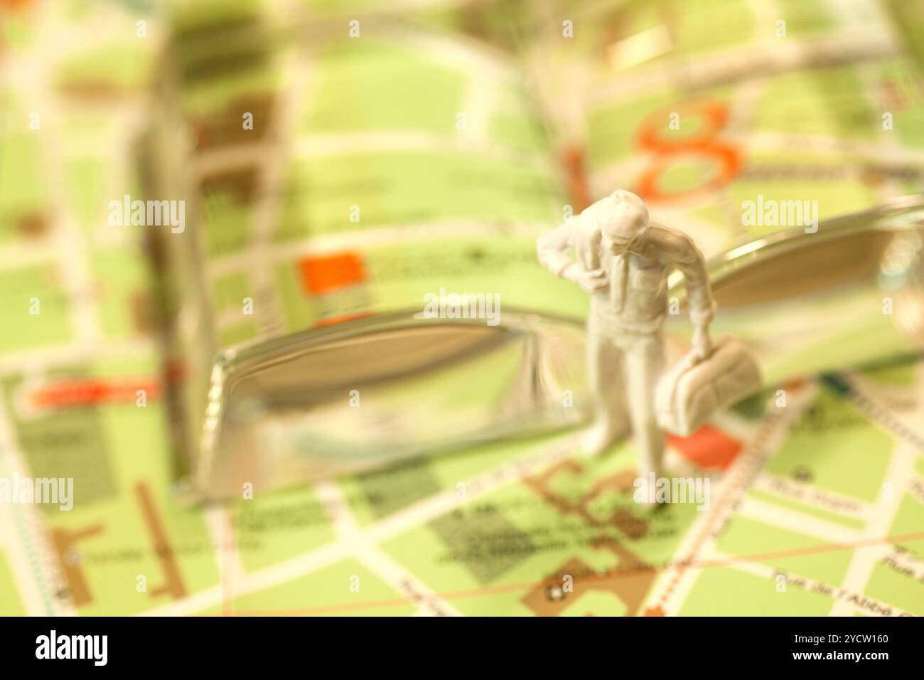 Figurines map hi-res stock photography and images - Alamy