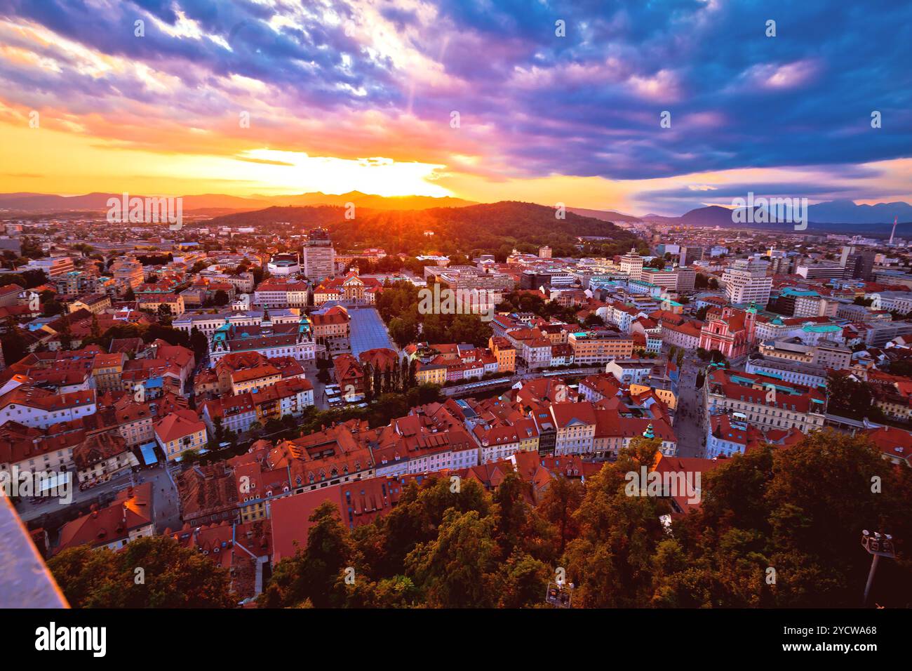 Aerial view street green yellow hi-res stock photography and images - Alamy
