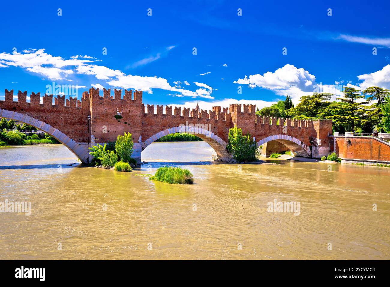 Castelvecchio Bridge on Adige river in Verona Stock Photo - Alamy