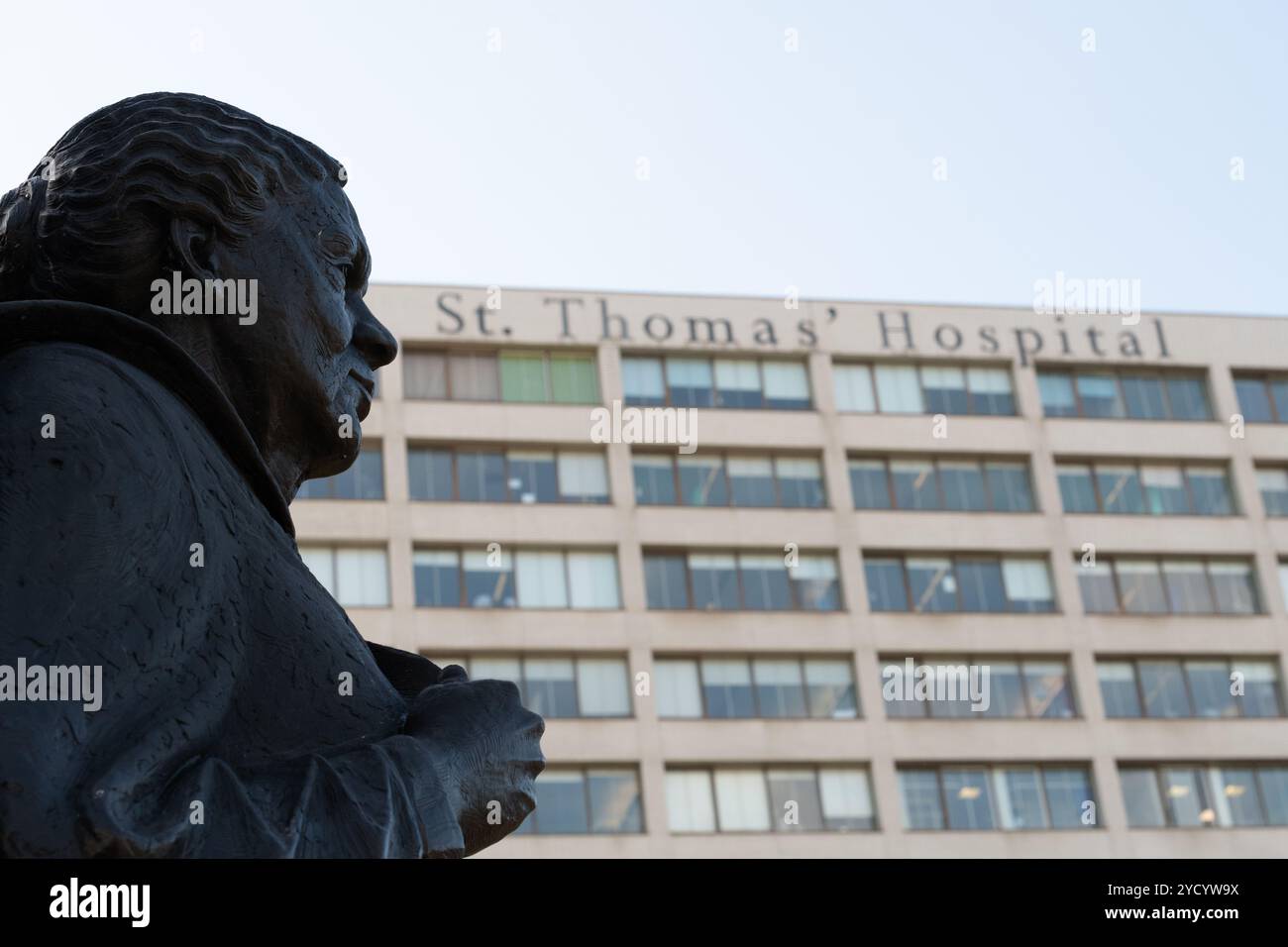 London, UK. 24 October, 2024. Profile view of the statue of nursing pioneer Mary Seacole outside St Thomas' Hospital Credit: Ron Fassbender/Alamy Live News Stock Photo