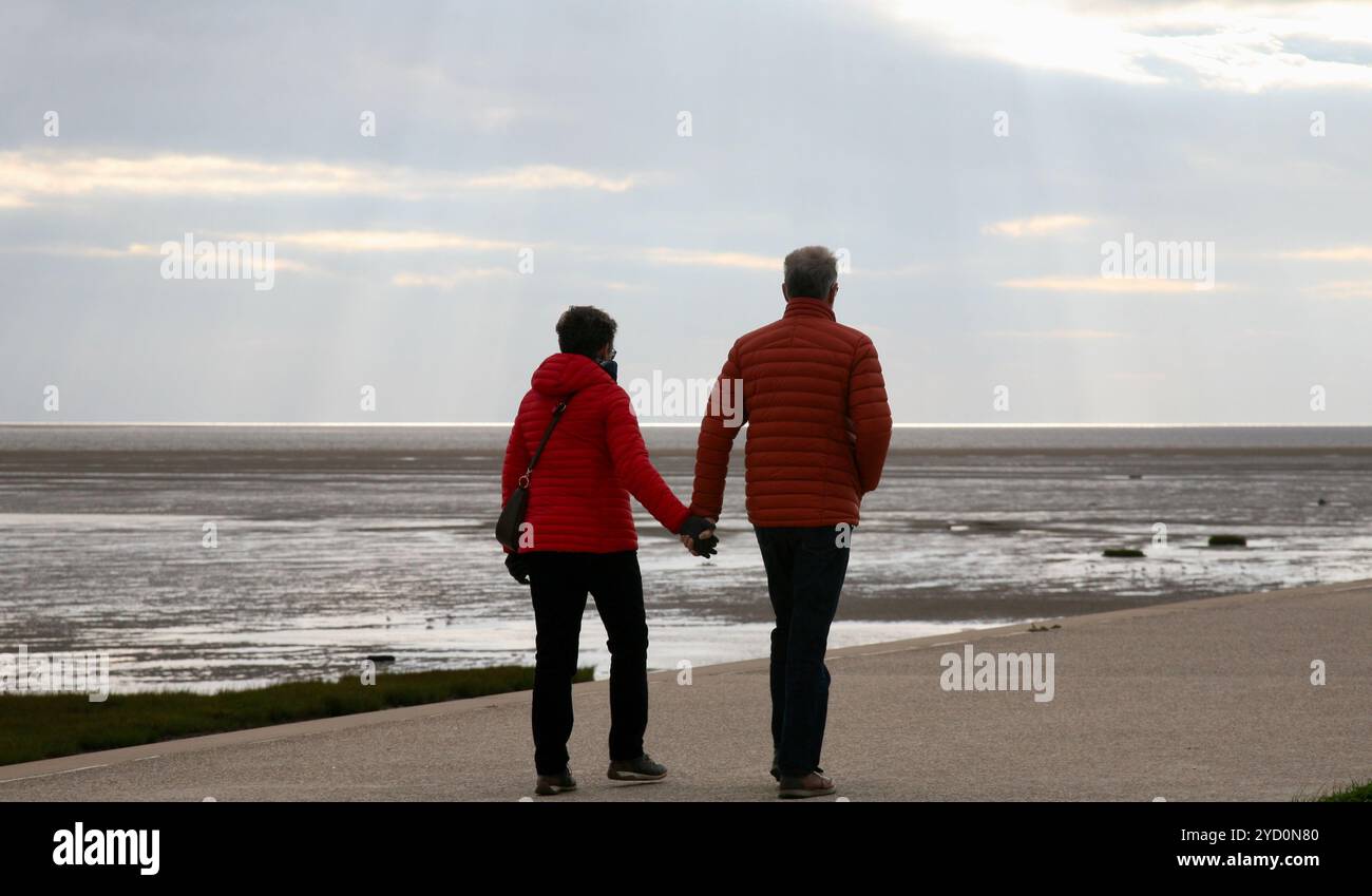 Holding hands on the promenade hi-res stock photography and images - Alamy