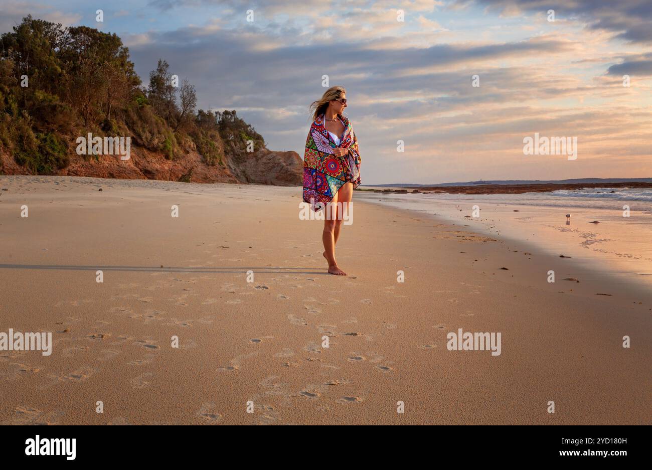 Beach bikini female hi-res stock photography and images - Alamy