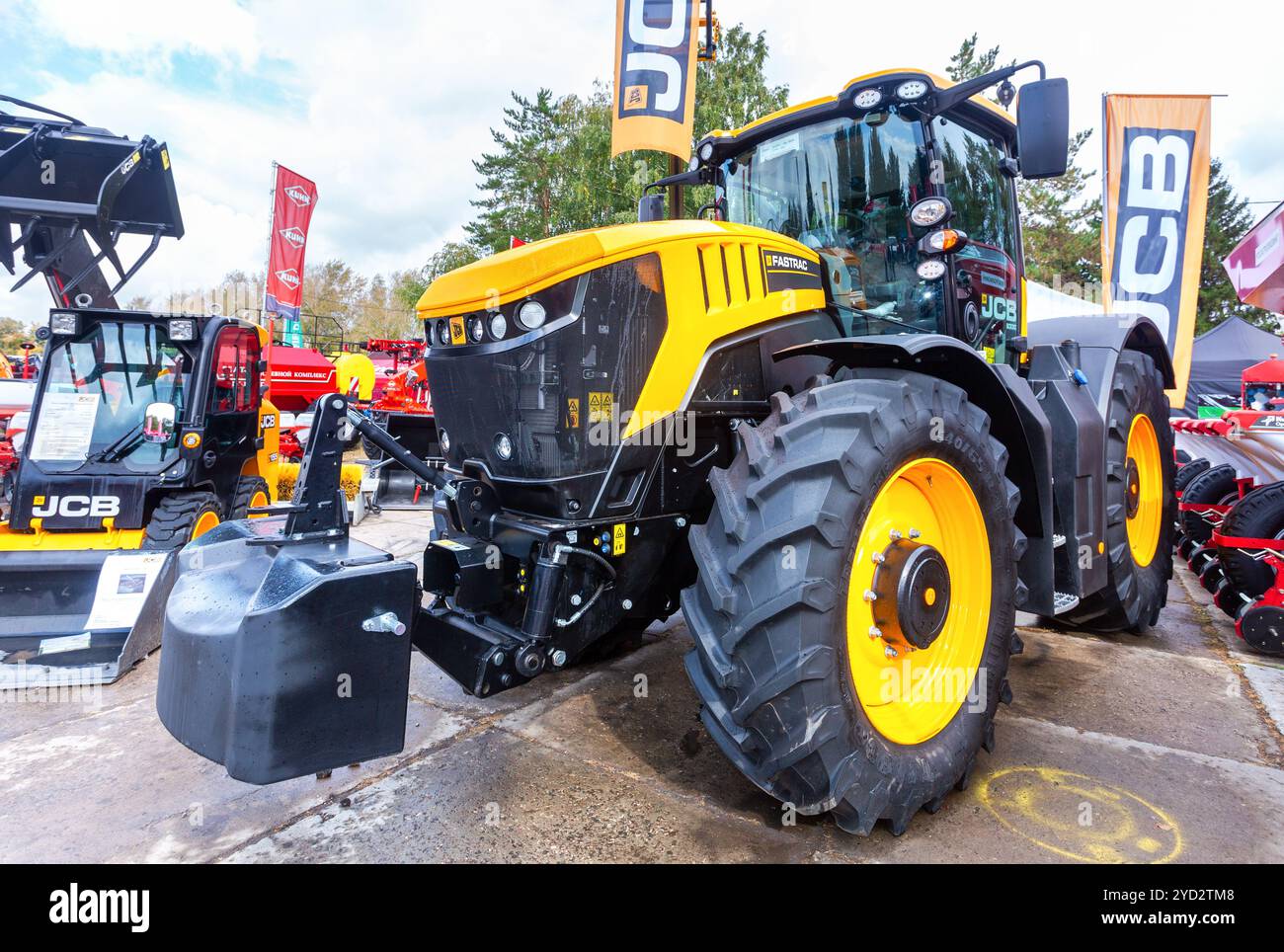 Jcb and truck hi-res stock photography and images - Page 3 Jcb and truck hi-res stock photography and images - Page 3