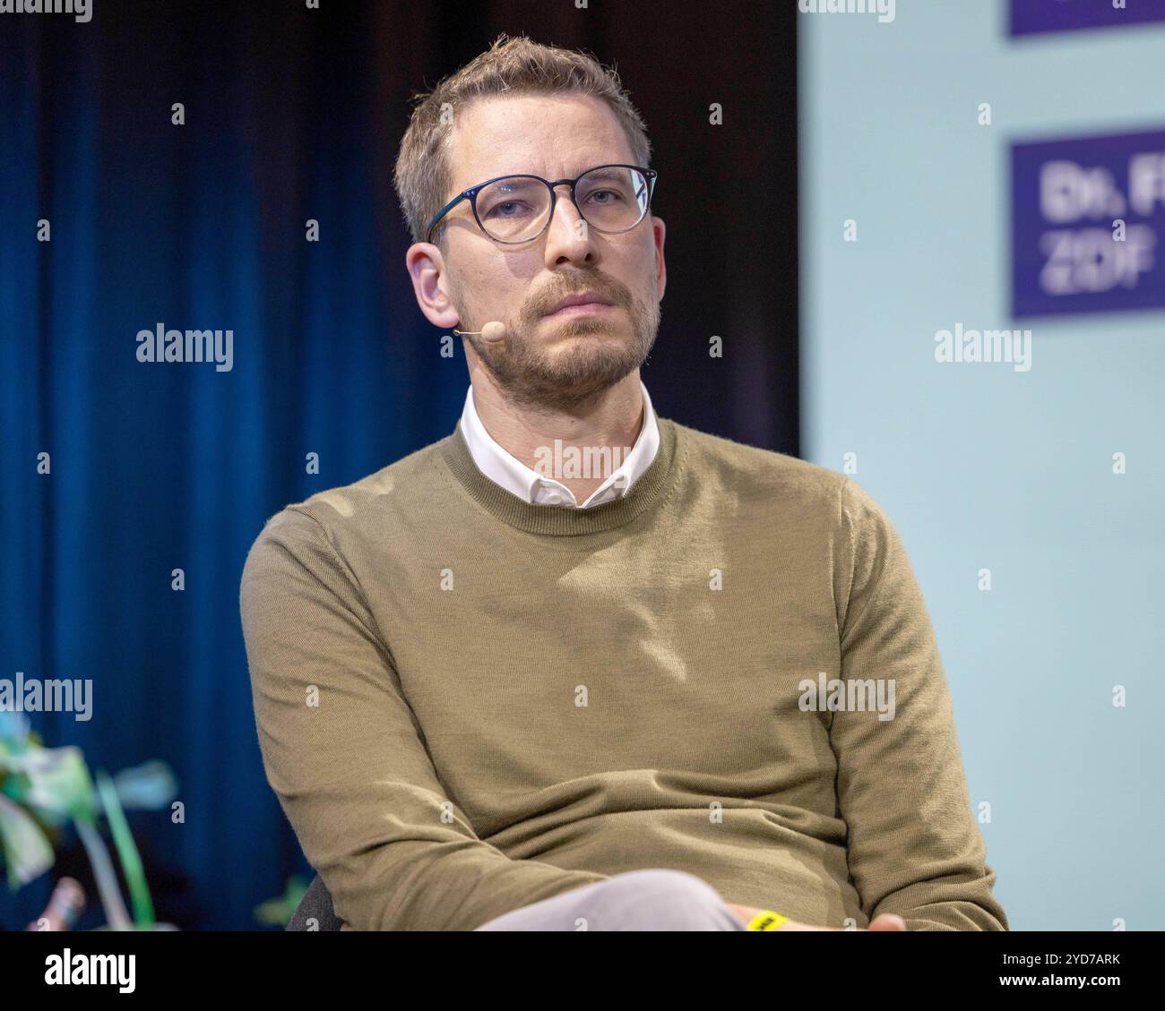 Florian Kumb Hauptabteilungsleiter Programmplanung Des ZDF Waehrend Florian kumb hauptabteilungsleiter programmplanung des zdf waehrend