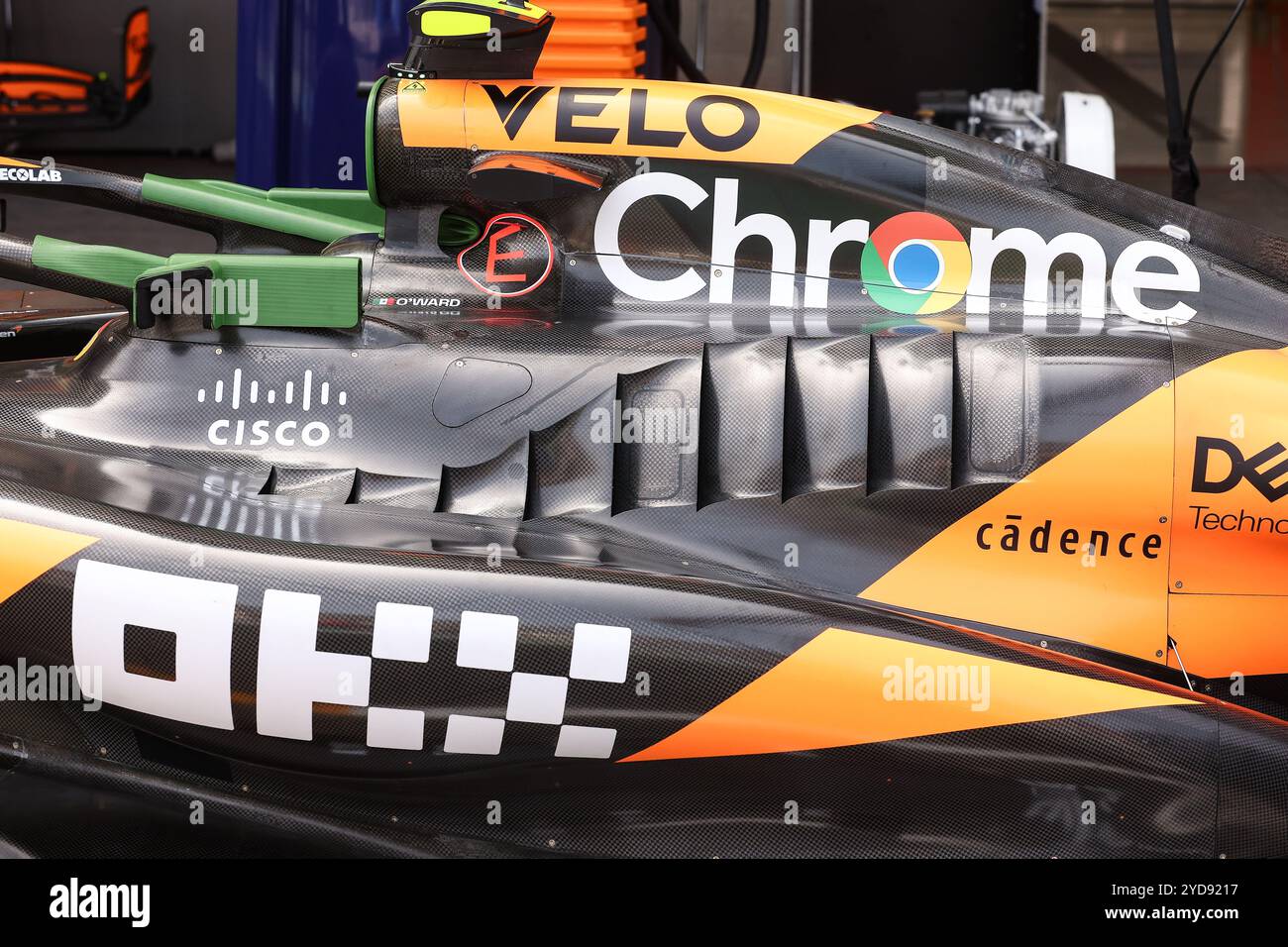 McLaren F1 Team MCL38, mechanical detail cooling louvres, aerodynamism ...