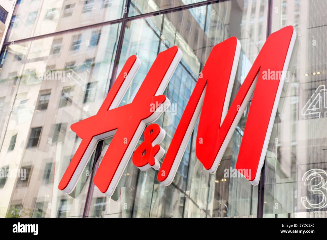 H mart logo hi-res stock photography and images - Alamy