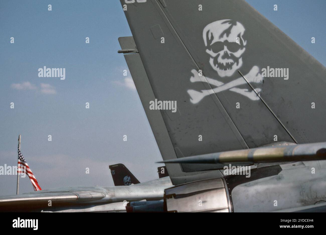 Jolly Rogers VFA-103 F/A-18F Fear The Bones Shirt
