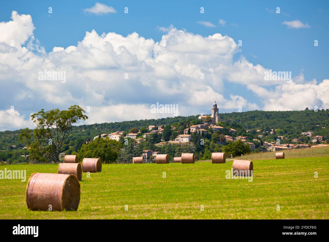 Southern France Rural South of france bale hi-res stock photography and images - Alamy