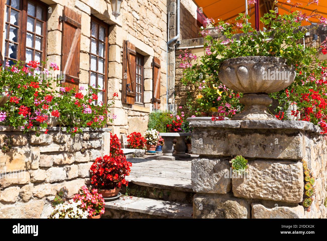 Exterior House Stone Wall France Hi res Stock Photography And Images exterior-house-stone-wall-france-hi-res-stock-photography-and-images