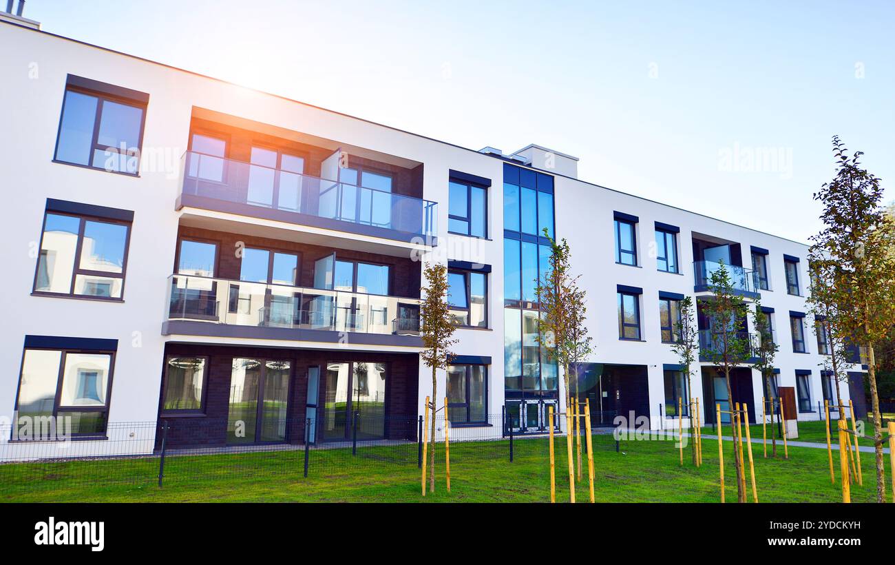 Factory Direct Modern Custom Wardrobe Walk-in Closet Eco-Friendly ...