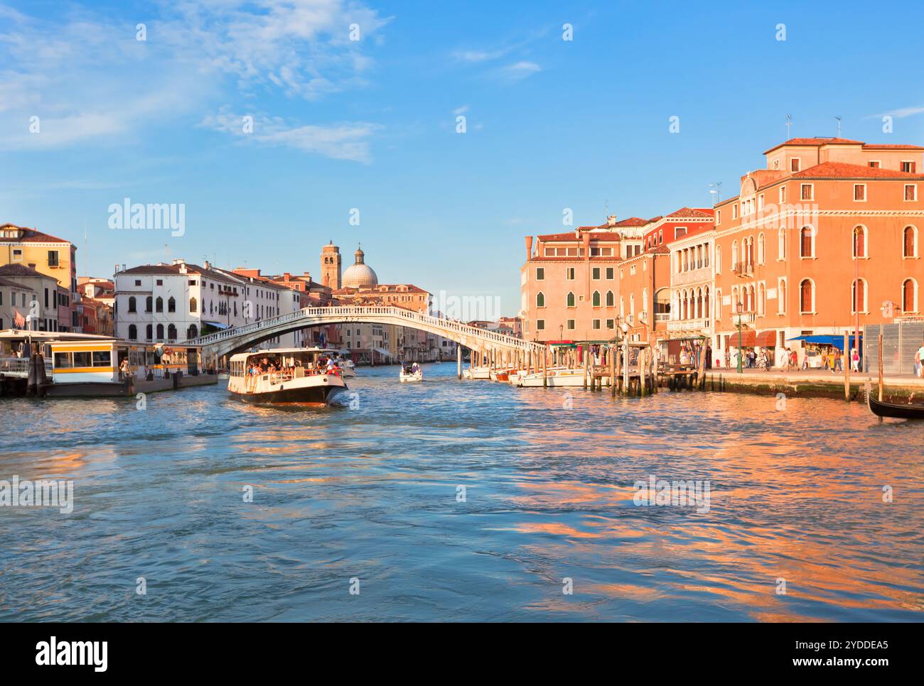 Window view of grand canal hi-res stock photography and images - Alamy