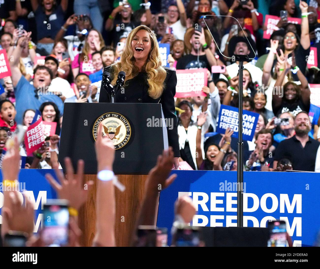 Musical artist Beyonce onstage at a during a campaign event at Shell ...