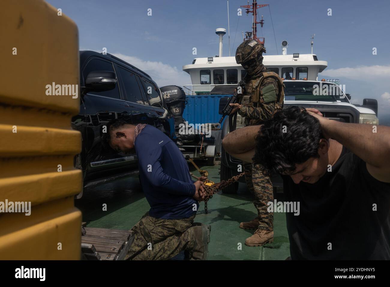 Armed Forces of the Philippines (AFP) service member secures detain ...