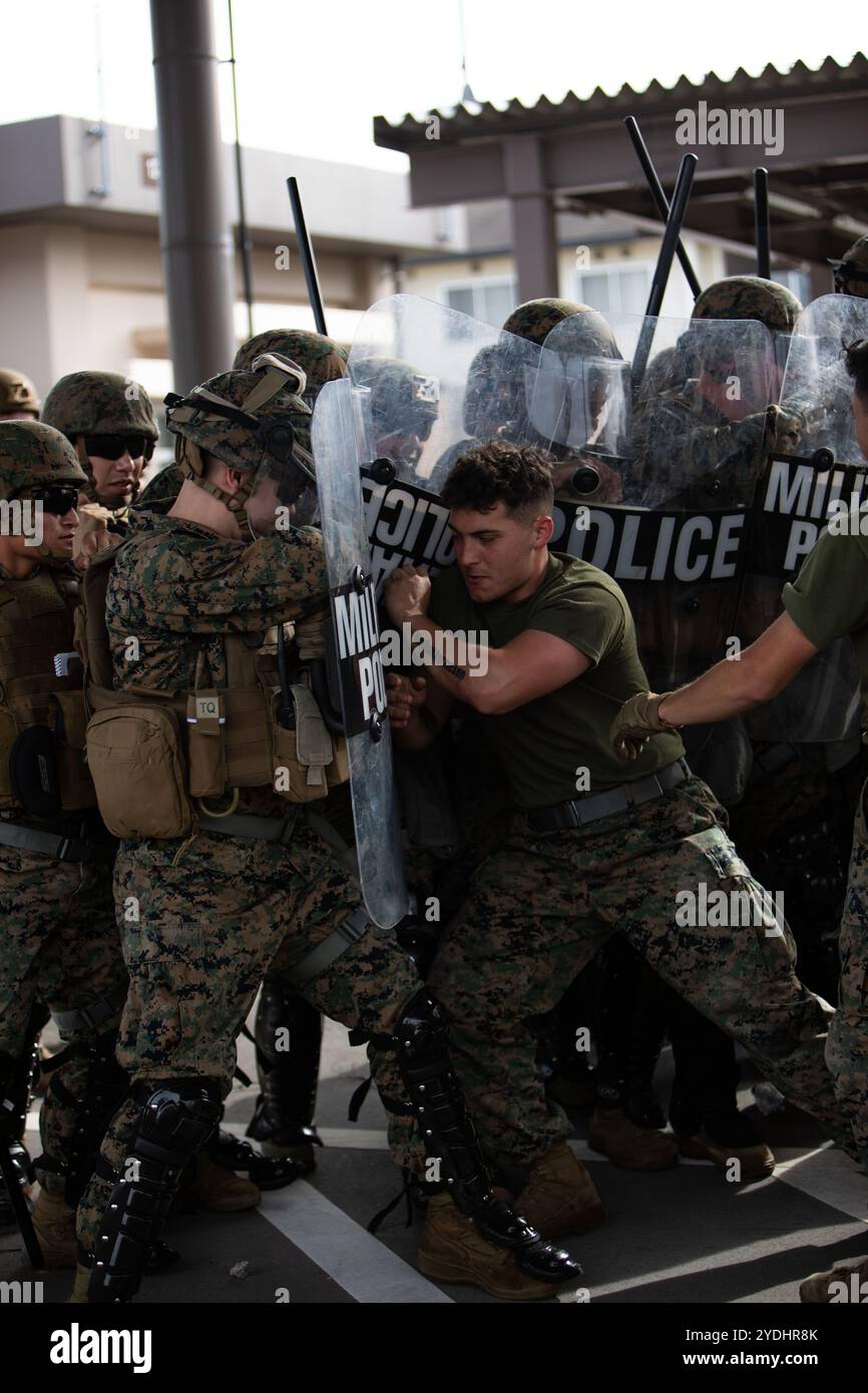 U.S. Marines with Headquarters and Headquarters Squadron, Marine Corps ...