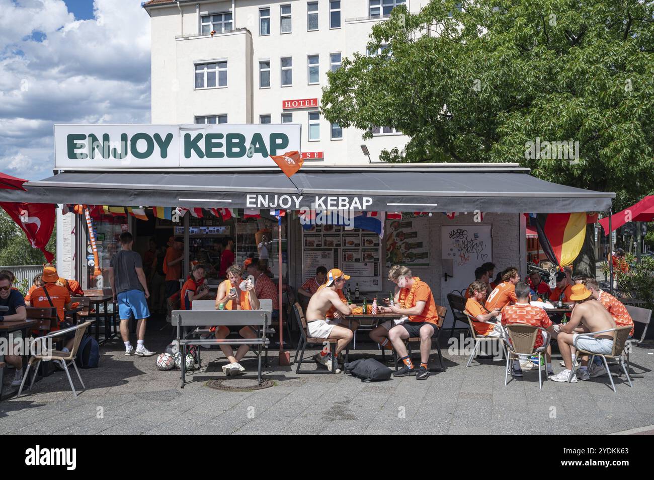 06/07/2024, Berlin, Germany, Europe, Fans of the Dutch national football team meet in a Turkish kebab shop at Messe Nord in front of the quarter-final Stock Photo