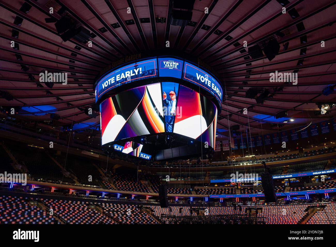 New York, United States. 27th Oct, 2024. Madison Square Garden displays ...