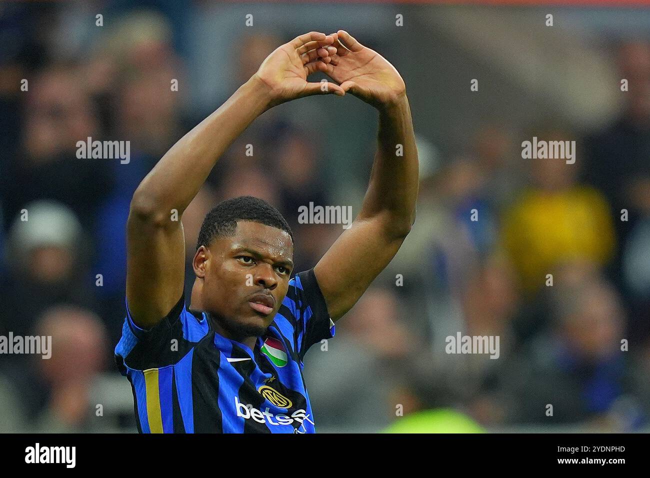 Inter Milan s Denzel Dumfries Celebrates After Scoring 4 2 During The inter-milan-s-denzel-dumfries-celebrates-after-scoring-4-2-during-the
