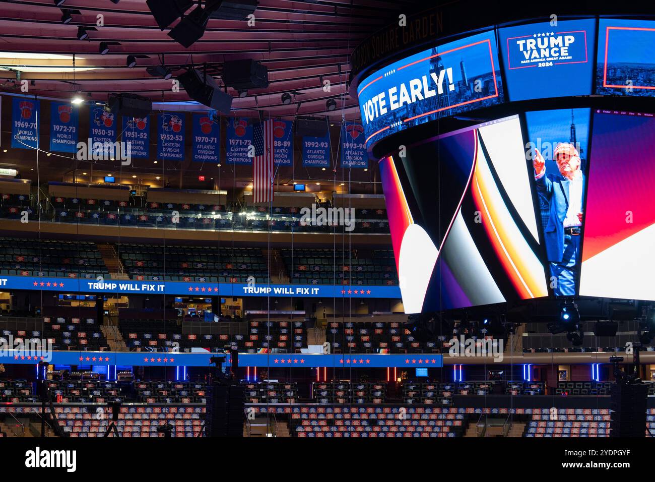 New York, United States. 27th Oct, 2024. Madison Square Garden displays ...